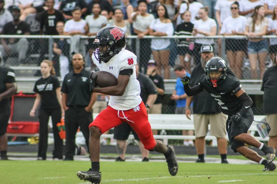 New Bern Storms Past Havelock 34-26 in Craven County Clash